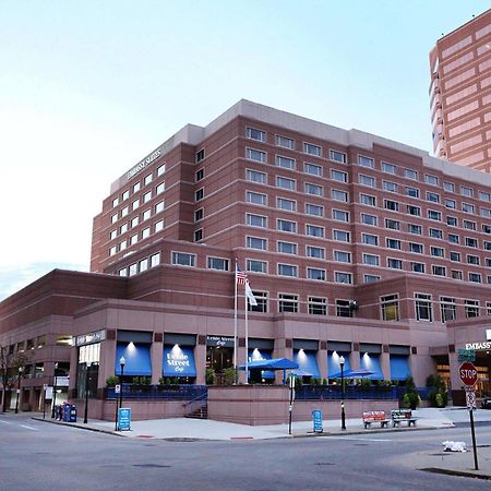 Embassy Suites Cincinnati - Rivercenter Covington Exterior photo